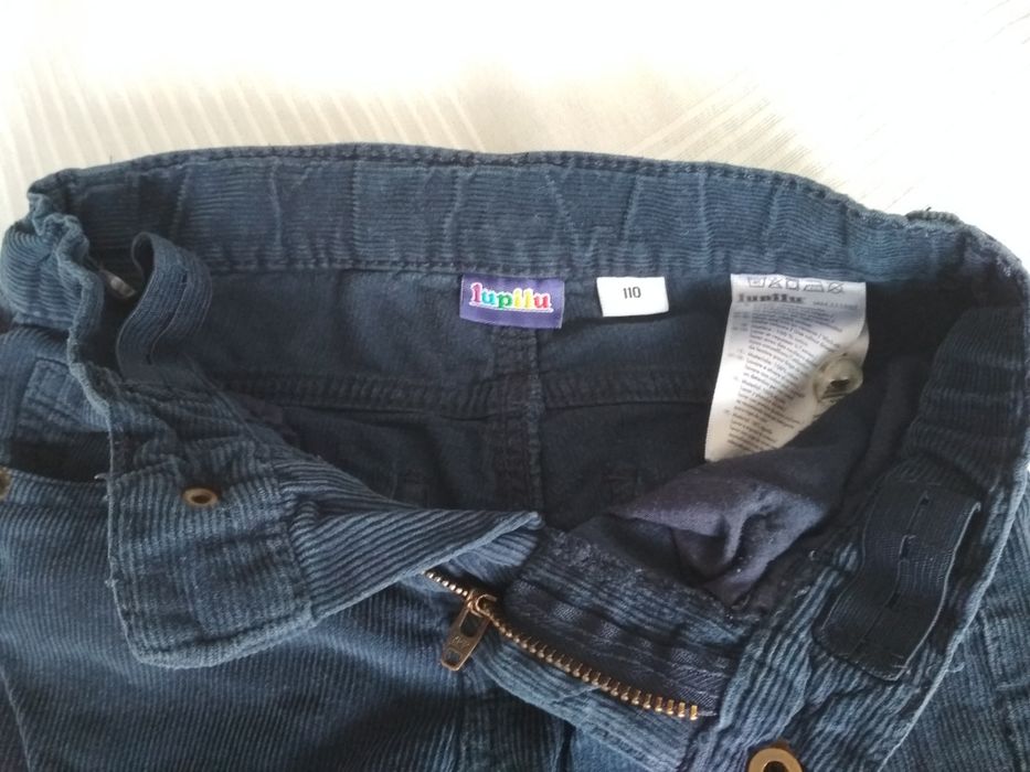 Spodnie sztruksy r. 110