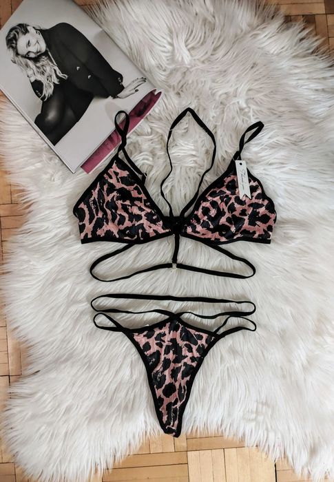 Seksi komplet bielizna erotyczna nocna panterka dzień kobiet prezent