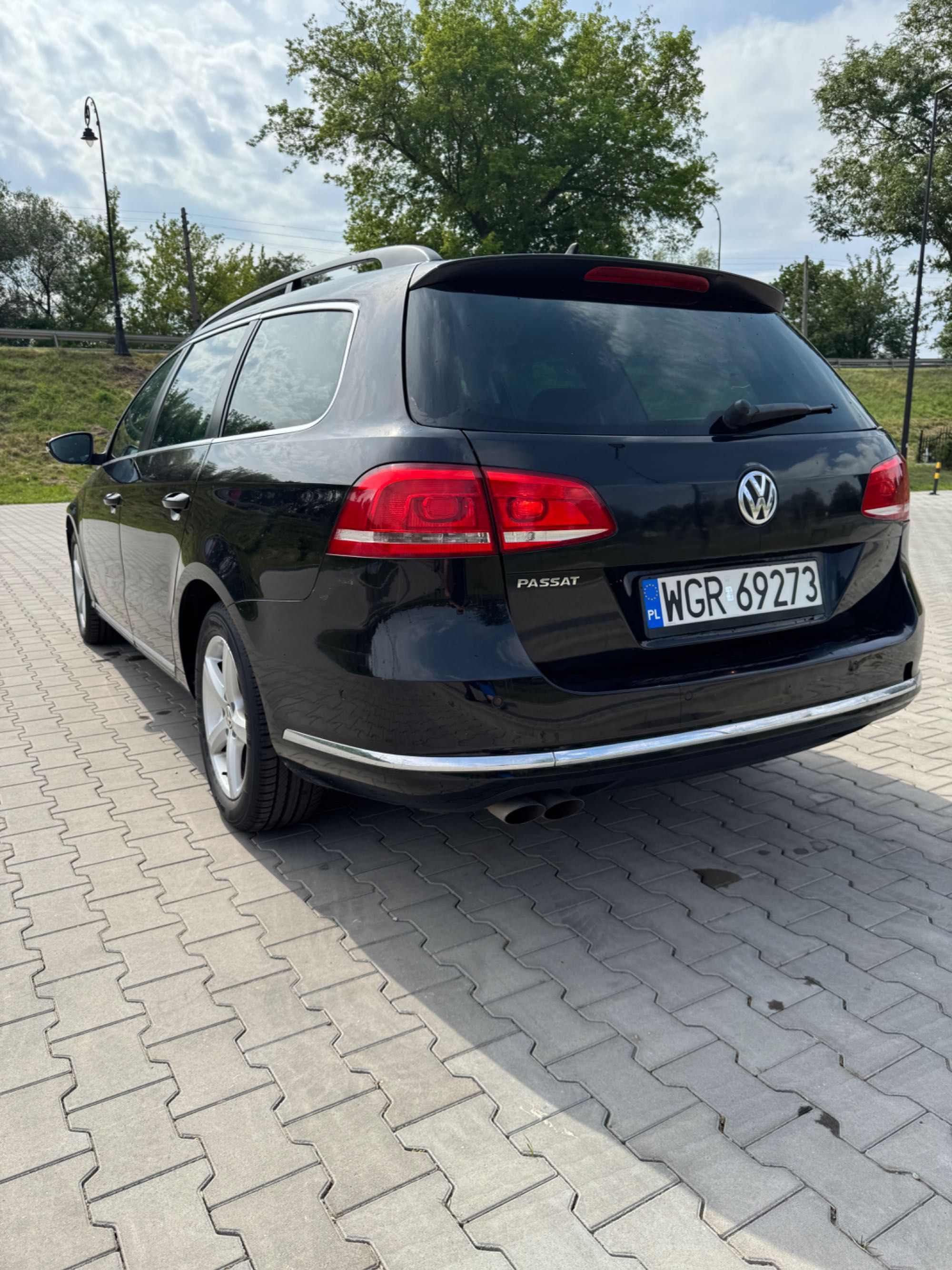 Volkswagen Passat B7, 2.0 TDI 2011 rok**