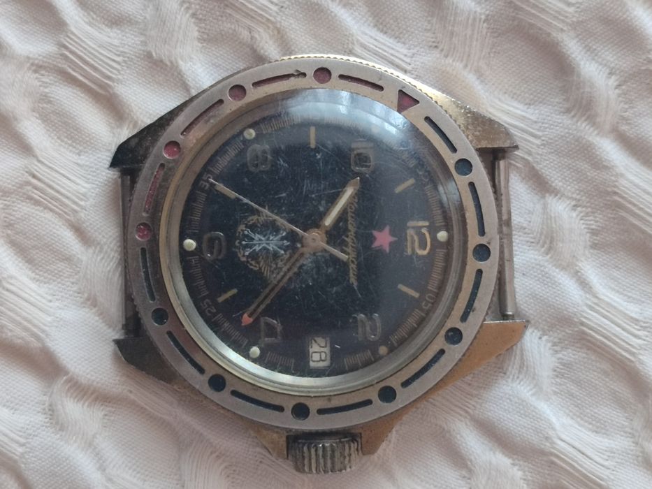 Продам годинник в робочому стані