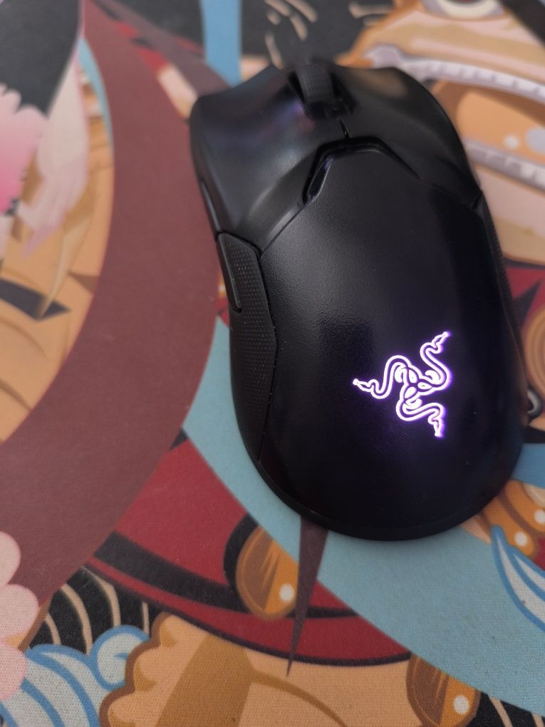 Продаю б/у игровую мышку Razer Viper Ultimate