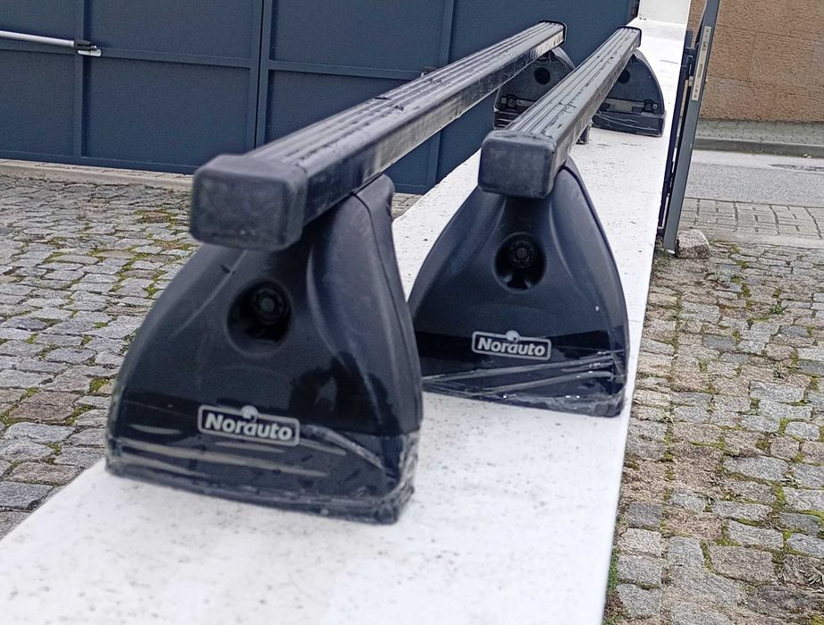 Barras de tejadilho modelo Universal NORAUTO