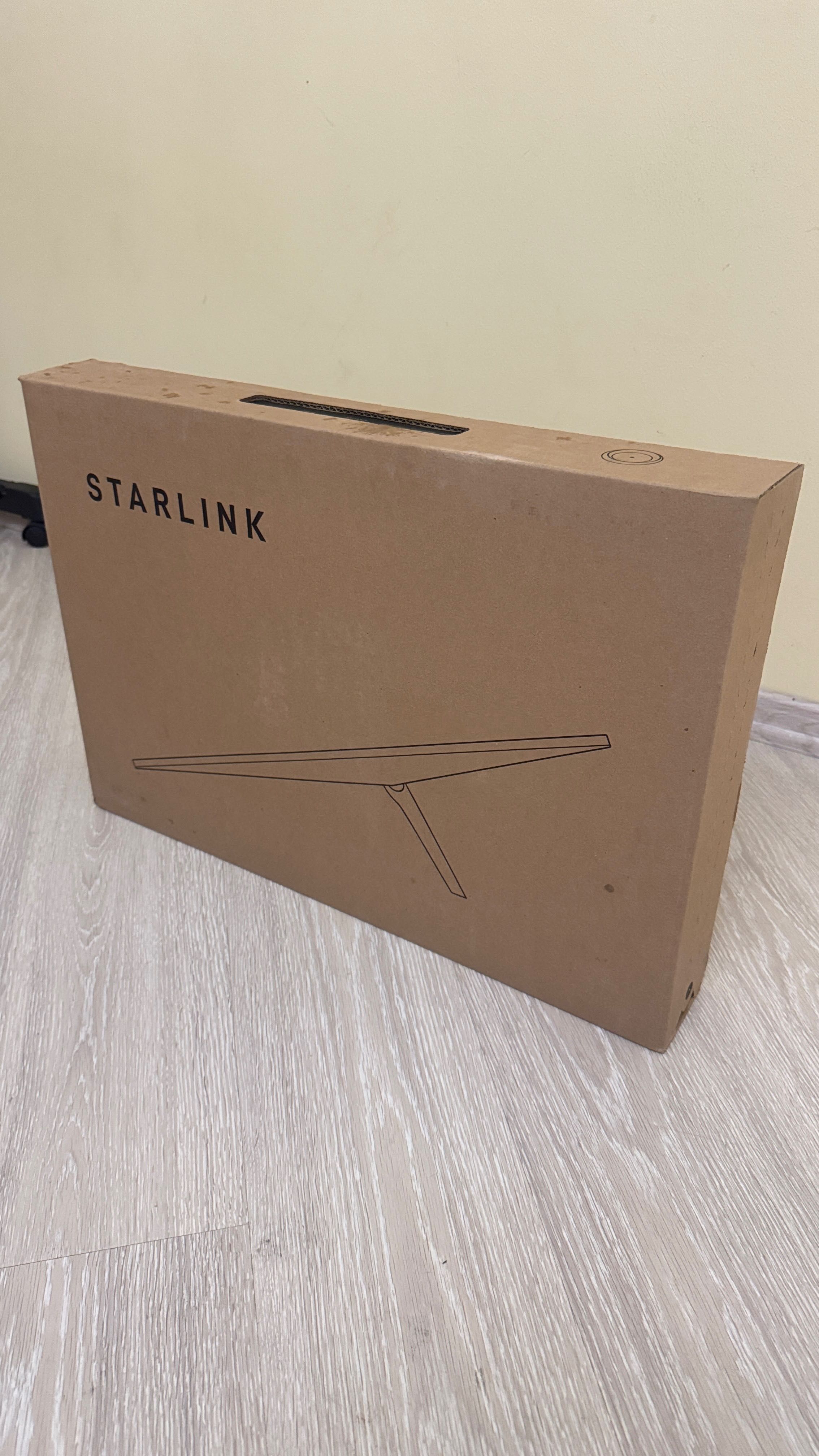 Starlink Standard Kit V2 (Rectangular Dish) – новий комплект