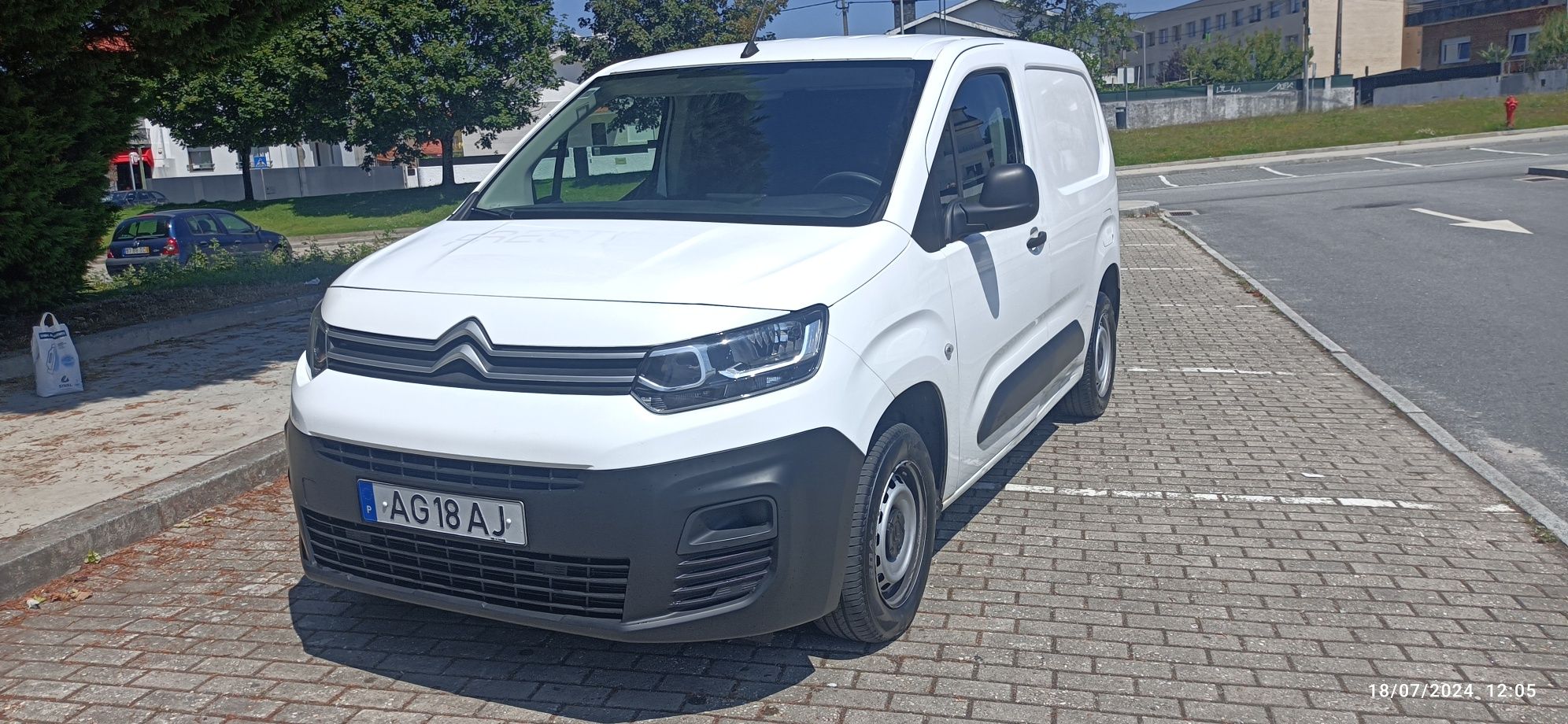 Citroen Berlingo 1.5 hdi 100cv 2021 (ler anuncio)9500€