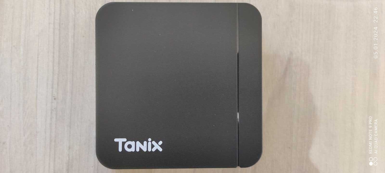 Смарт приставки TANIX W2,