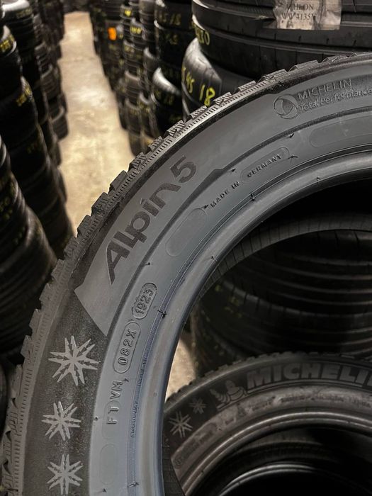 Шини Зимові 215х55хR16 MICHELIN Alpin 5 / 4шт / 90-95%Залишок / 2023р
