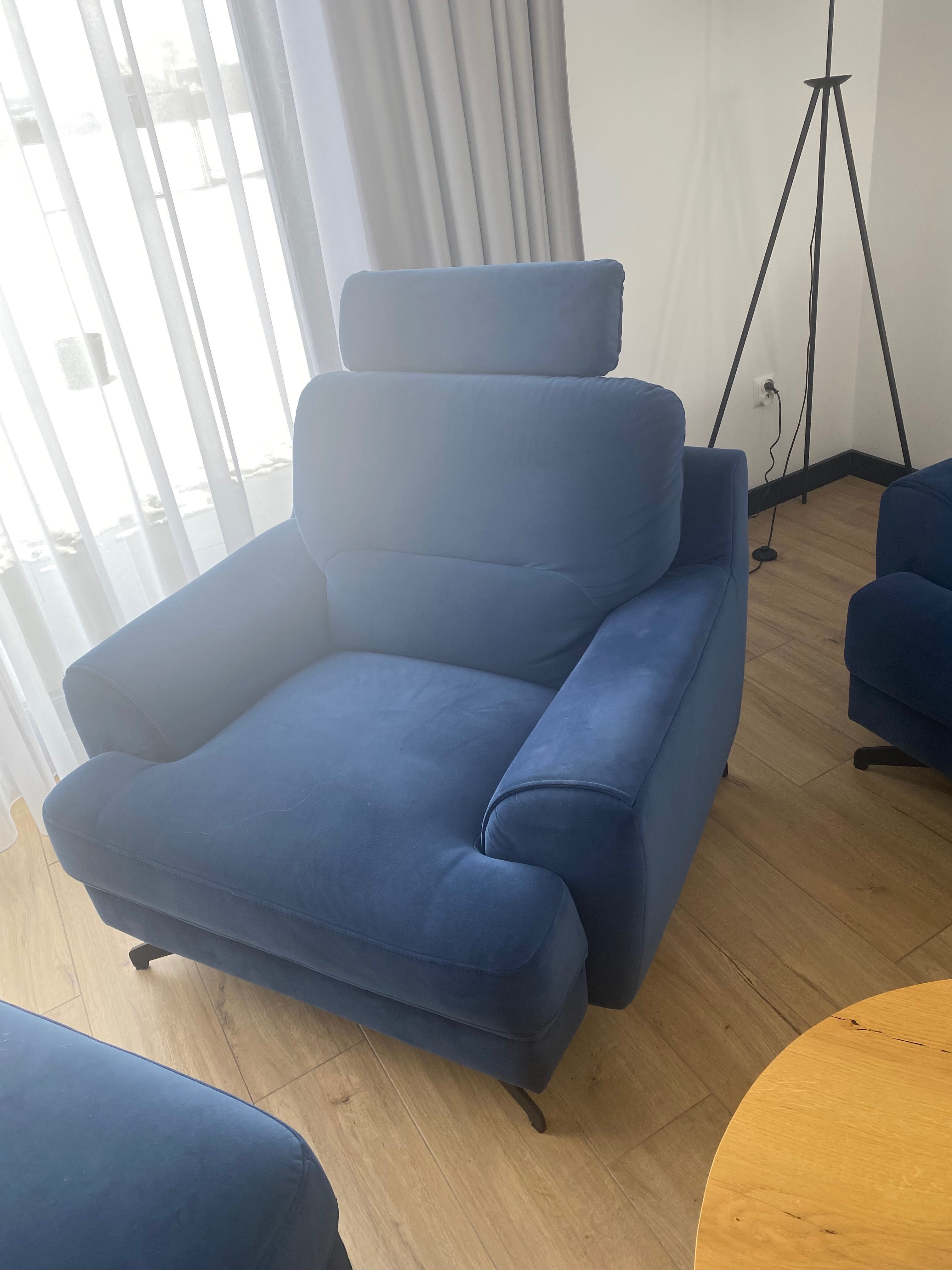 Zestaw wypoczynkowy sofa/fotel/ pufa