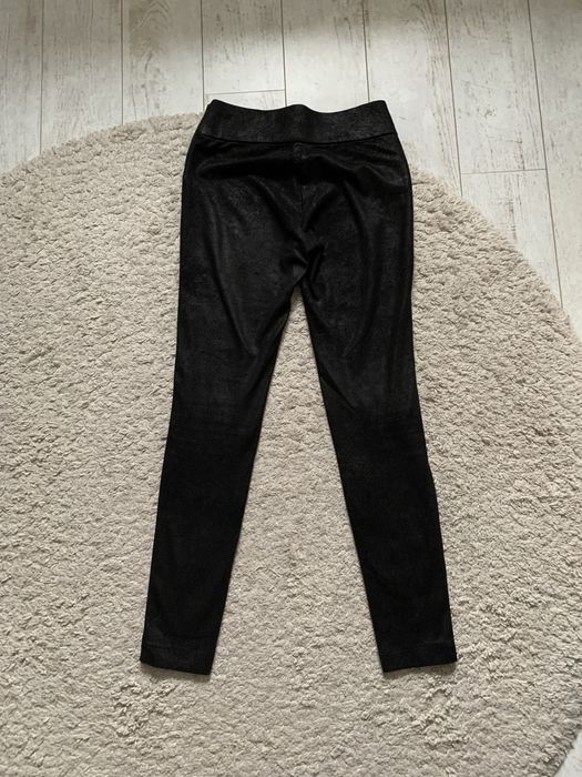 czarne legginsy zara trafaluc
