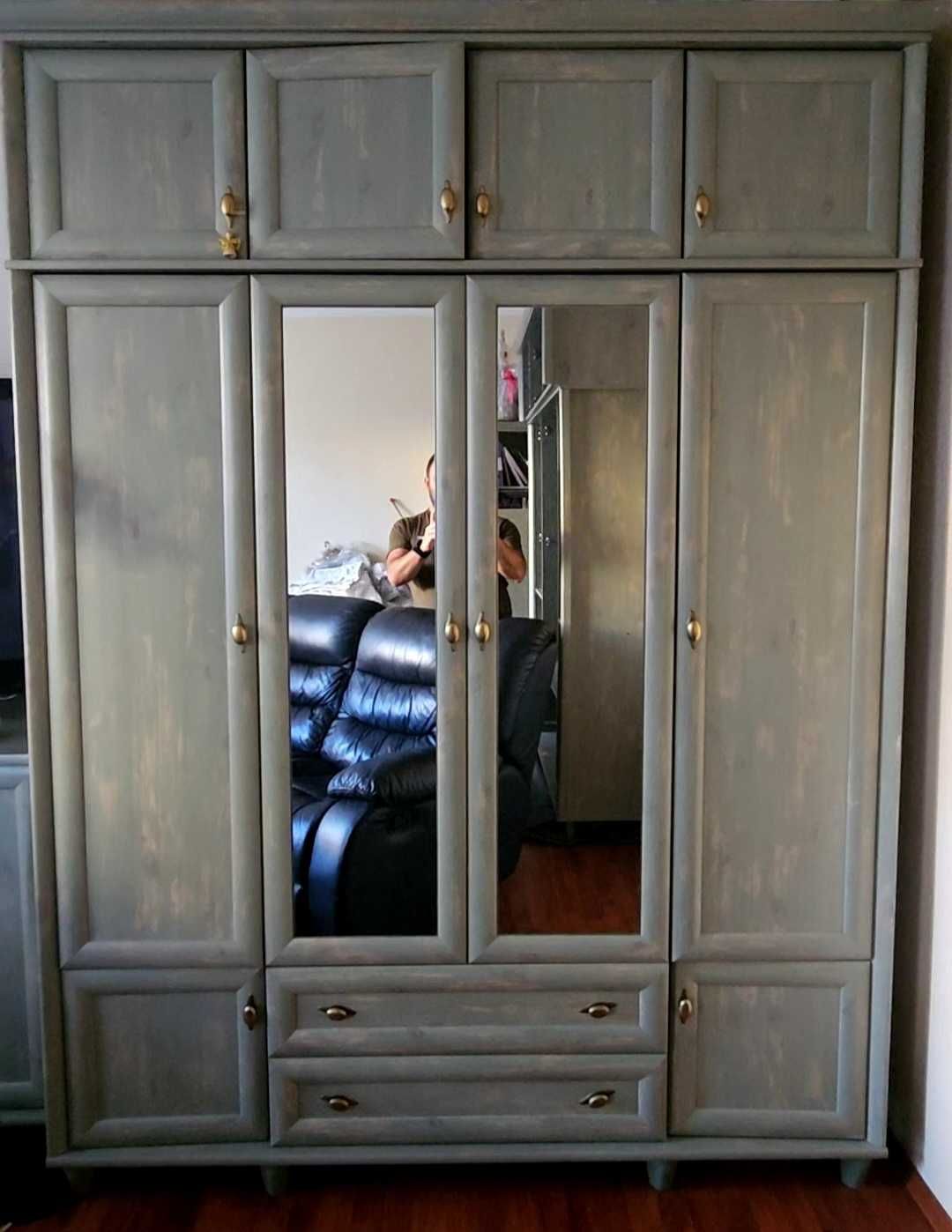 Szafa z lustrami duża