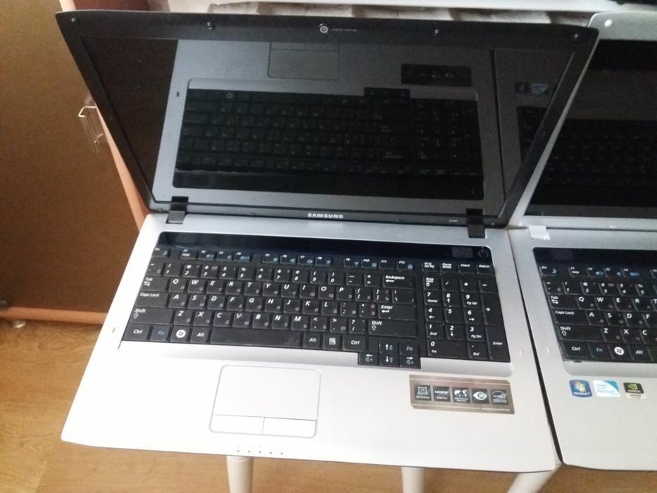 Ноутбуки Samsung з Win10 швидкі для гри навчання