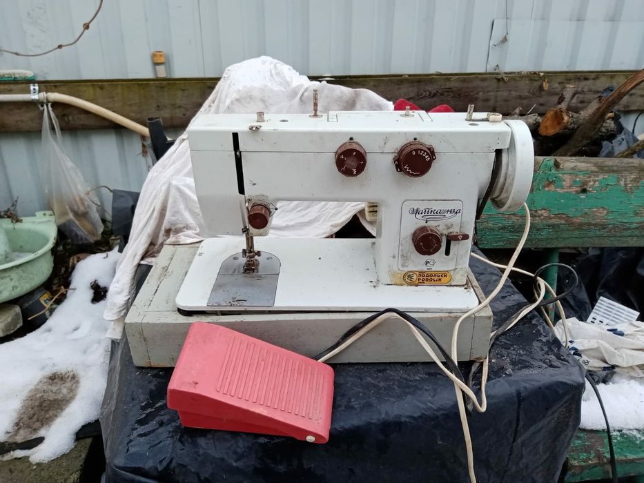 Швейная машинка чайка