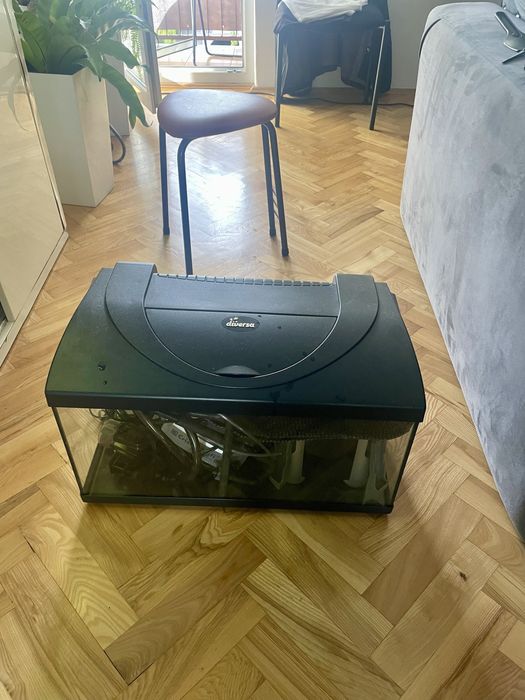 Sprzedam akwarium. Zestaw 54lkompletny