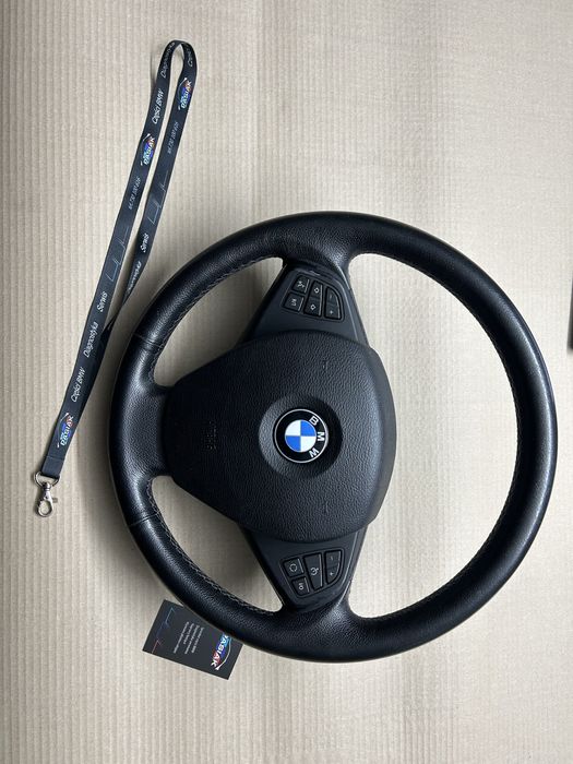 Kierownica e83 x3 LIFT bardzo ladna cena z poduszka WYSYLKA airbag