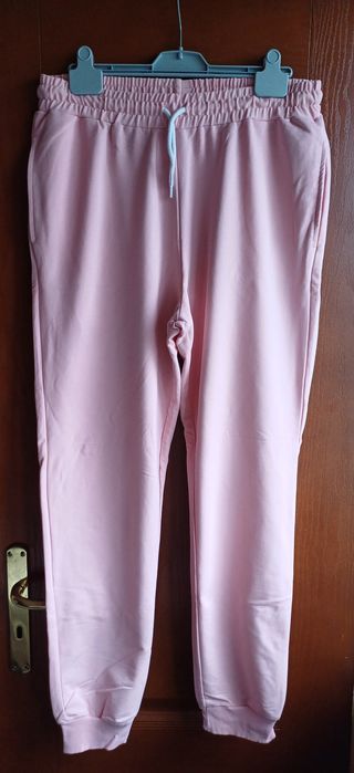 Spodnie damskie dresowe rozmiar XL
