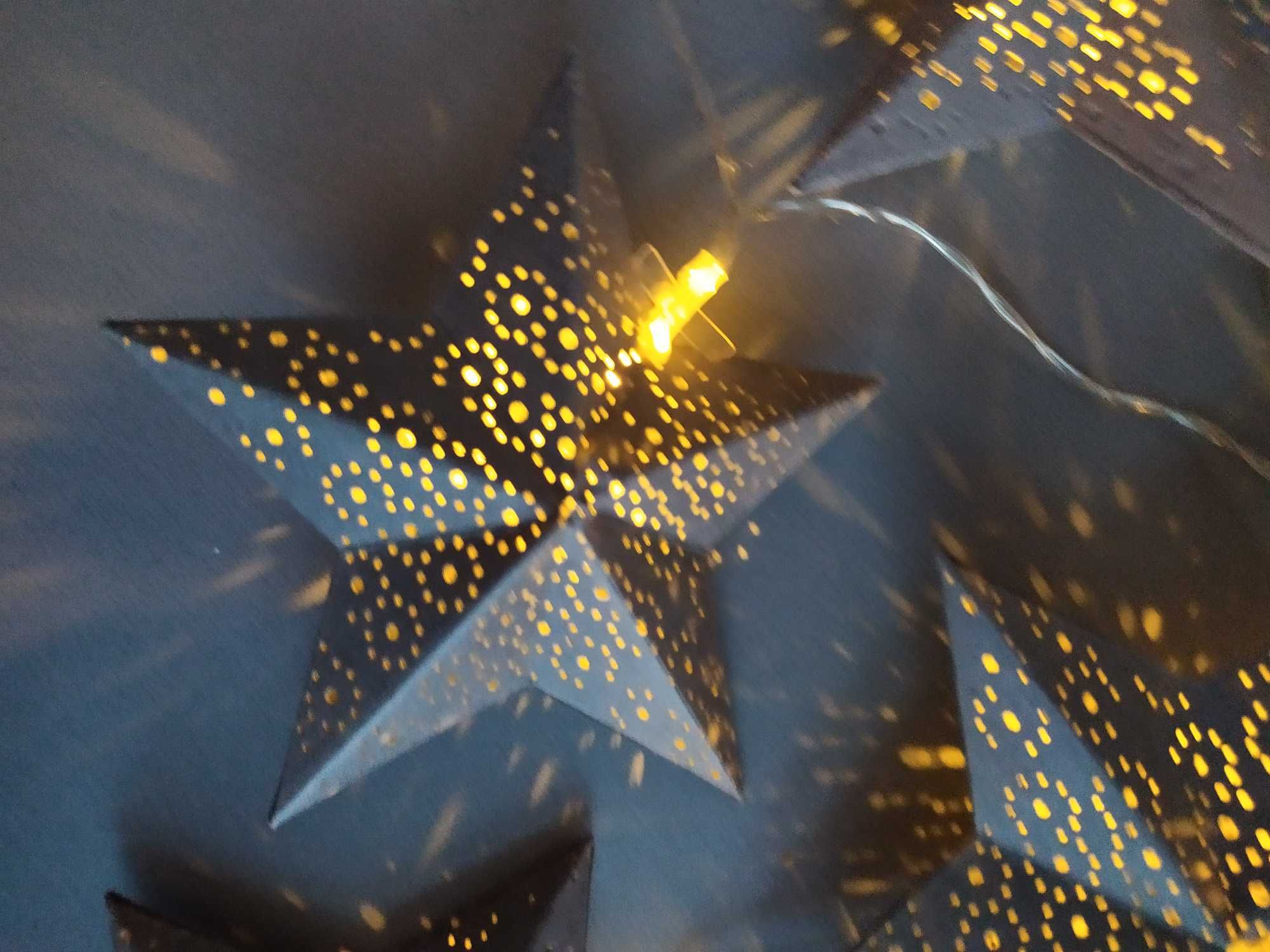 Girlanda świetlna papierowe ażurowe gwiazdy lampki