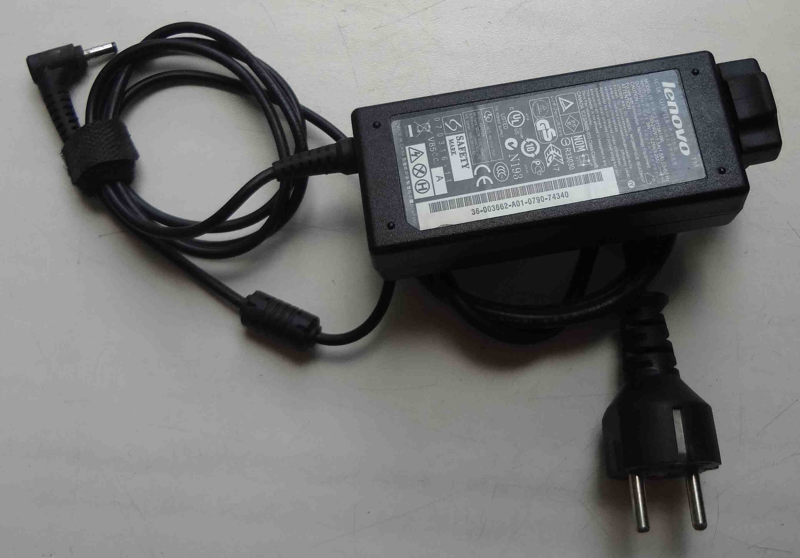 Блок питания для ноутбука Lenovo 20V 3.25A модель 0713A1990