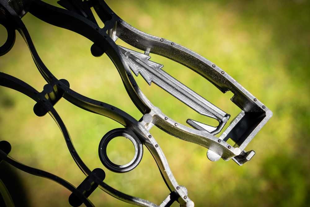 Kratka pod robot koszący 20x50x3 cm OGRÓD PARKING TRAWNIK kotwy