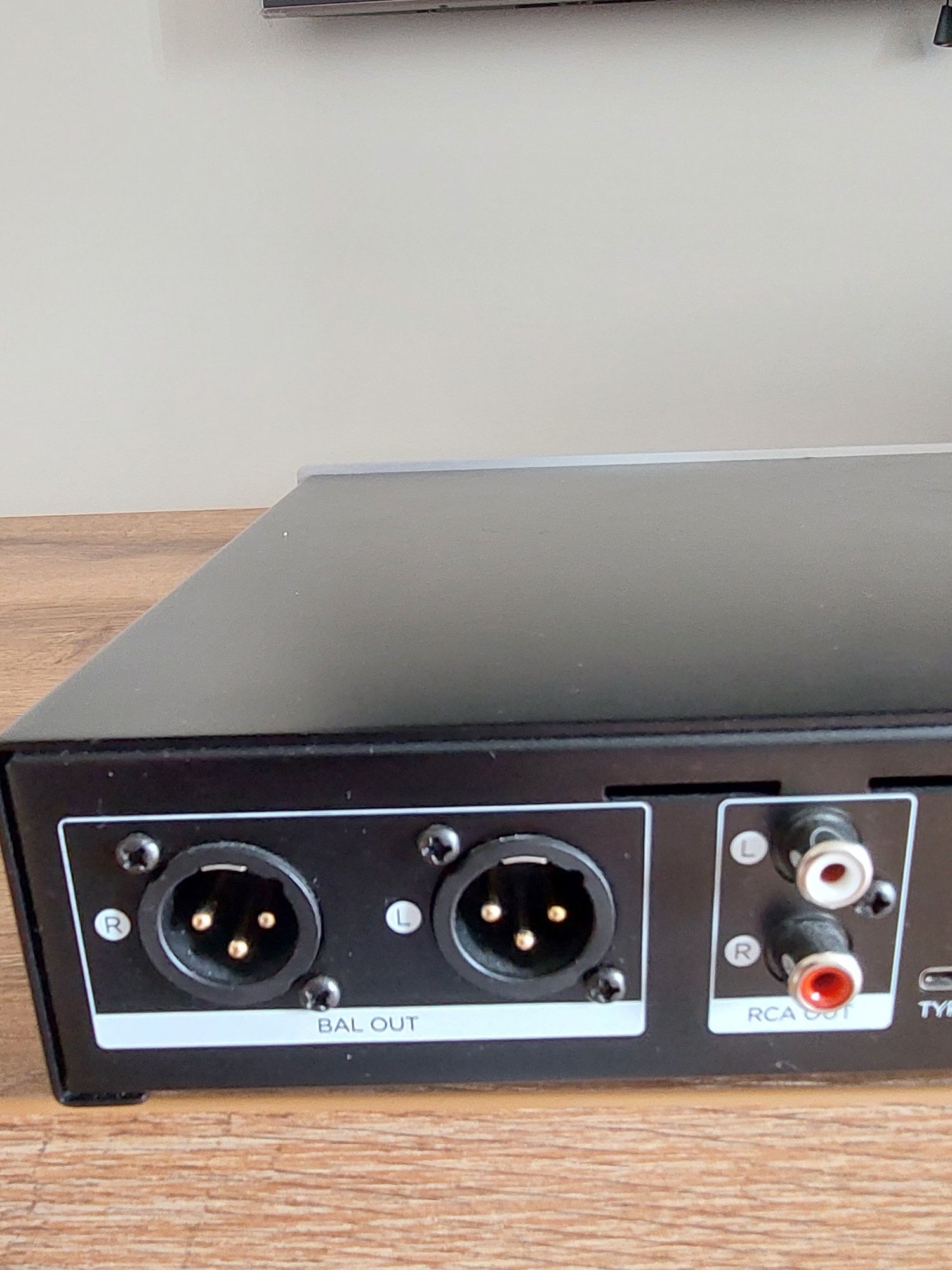 HIFIMAN EF400. Stan idealny.
