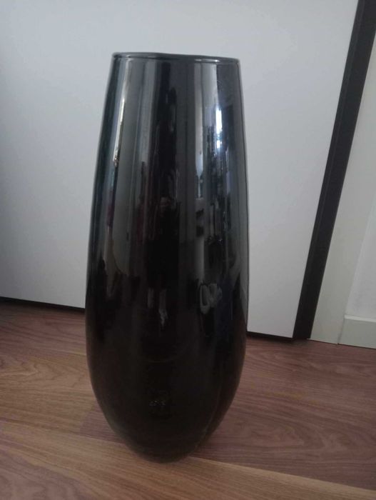 Jarra decorativa em vidro