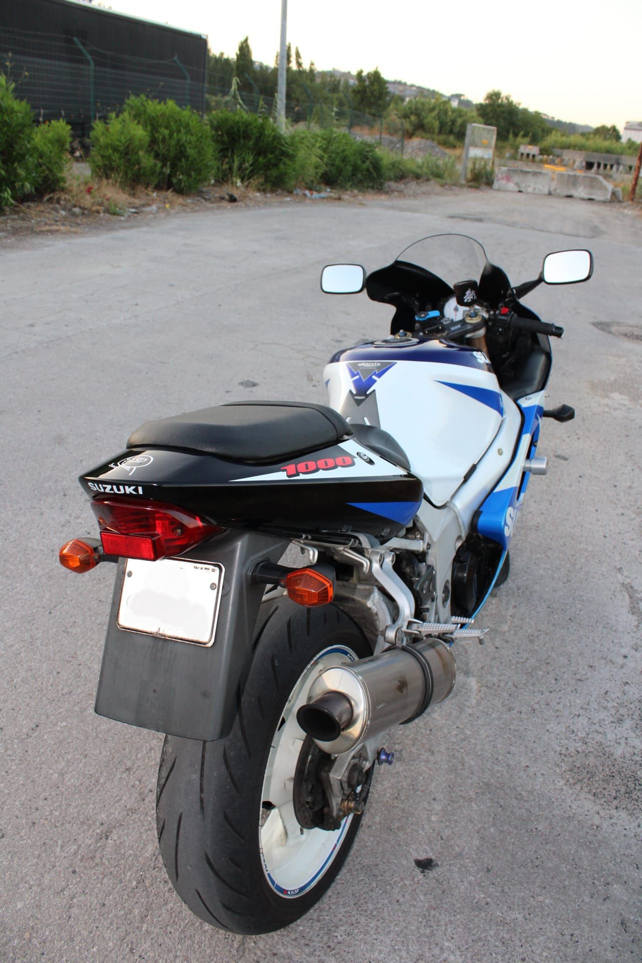 Suzuki GSX-R 1000 K1 (2001)
