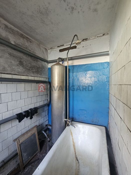 Будинок в Худяках, центр, 25 соток ділянка