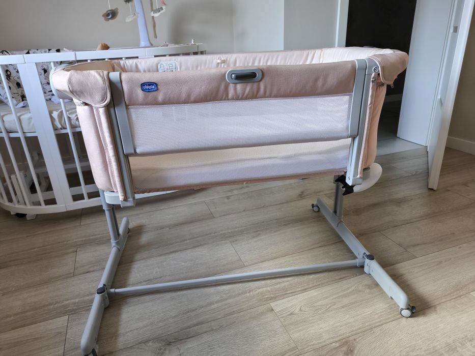 Chicco next2me magic evo pink łóżeczko dostawne, dostawka