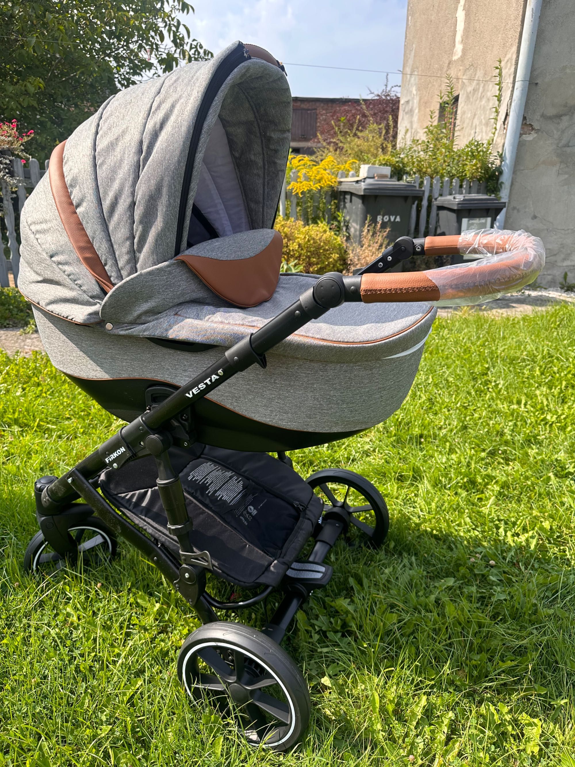 Nowy Wózek 2 w 1