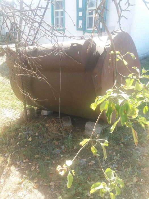 Продам залізну  бочку
