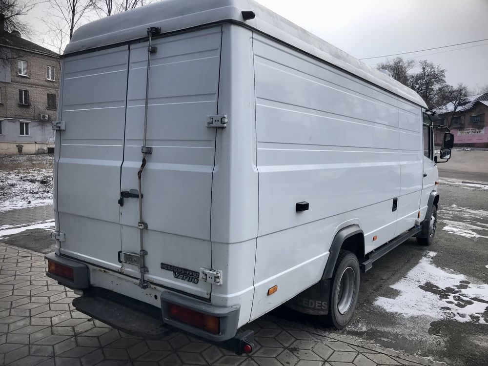 Продам Мерседес Vario 814D Рефрижератор 2006 г.в.