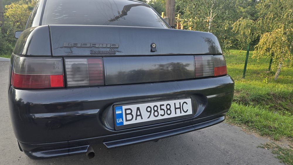 Продаю авто 2110