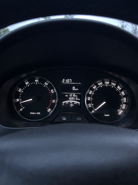 Продам авто Skoda Rapid 2013 року випуску