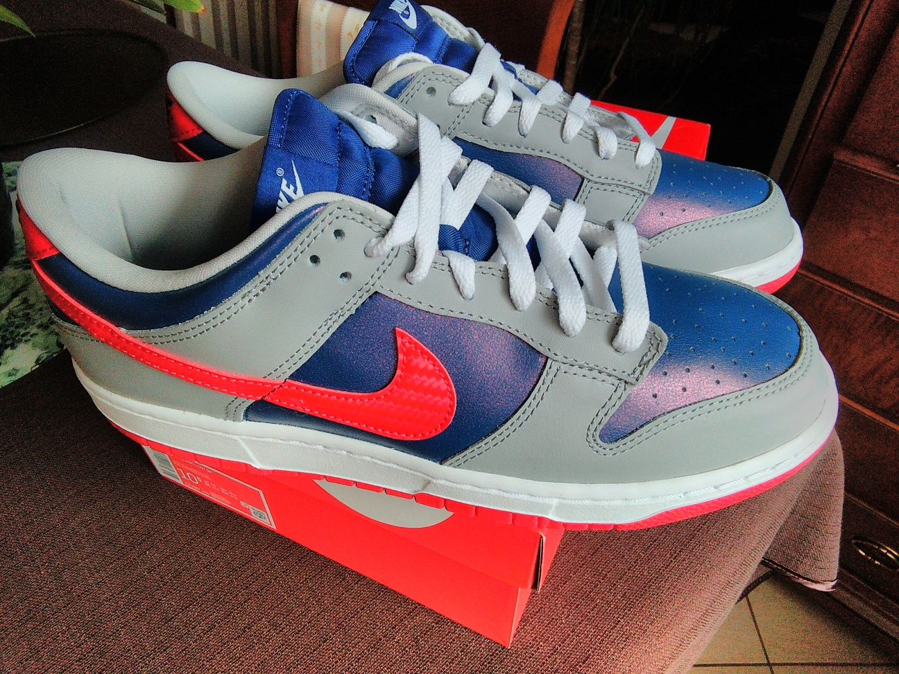 (r. Eur 44,5- 28,5 cm ) Nike Dunk Low Co.JP Samba CZ2667,-400