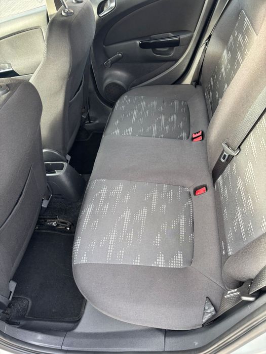 Opel Corsa 1.2 2011r klima Alu Serwis Prywatna