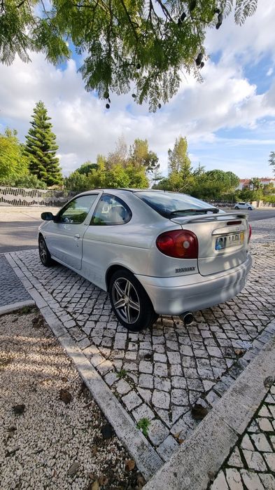 Renault Mégane Coupe 1.4 16V com GPL