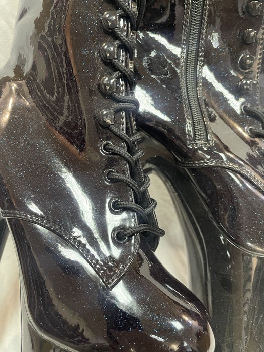 Стріпи  pleaser 35, трійки