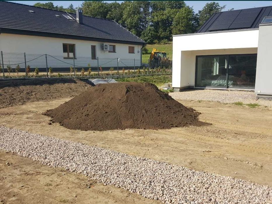 CZYSTY HUMUS Ogrodniczy Ziemia ogrodowa Pod trawe siana glebogryzarka