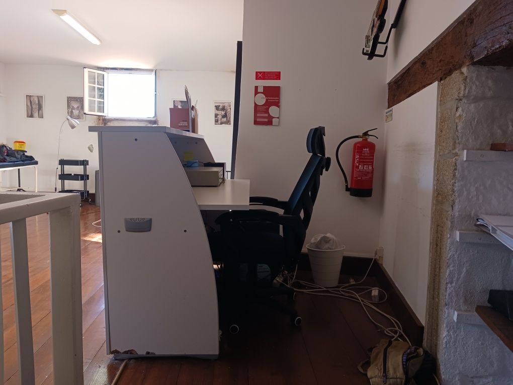 Balcão de atendimento recepção / com secretária