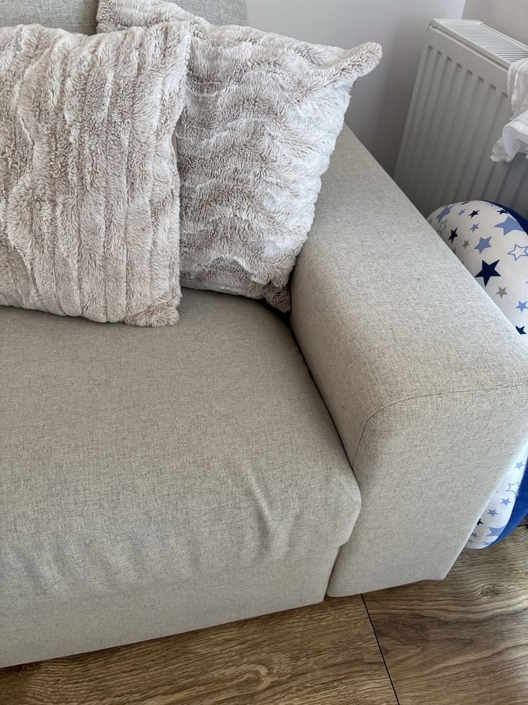 Sofa Vimle NIEROZKŁADANA z szerokimi podłokietnikami Gunnared bezowy