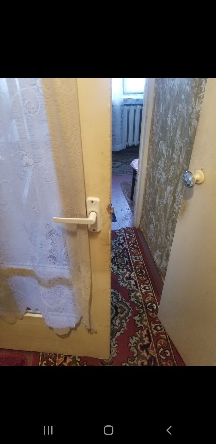 комната  Комарова-Парк Жовтневий