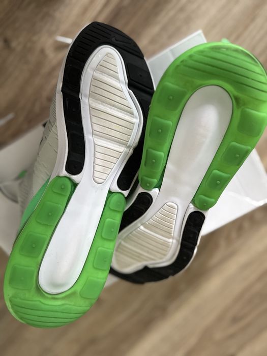 Кросовки Nike Air Max 270 (оригінал) р. US 11,5. 29 cm.