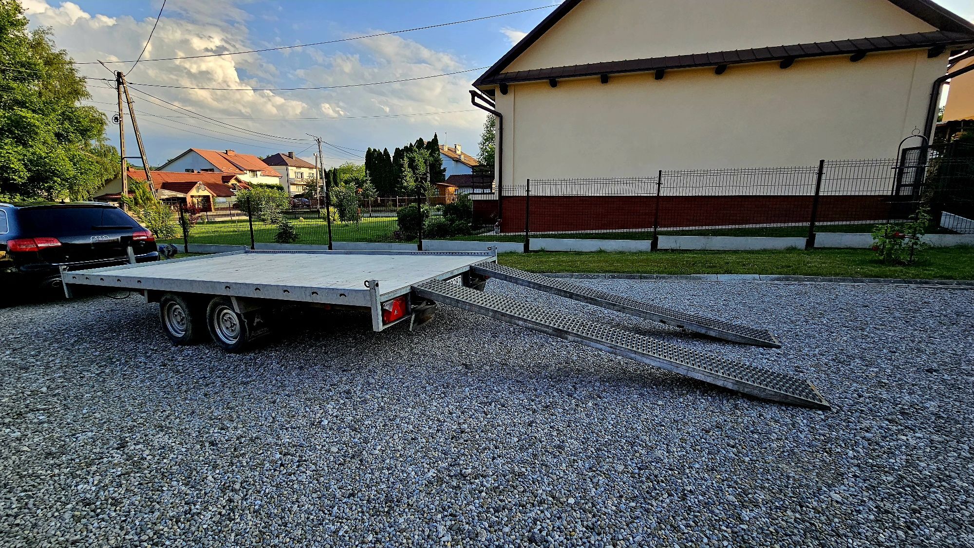 Laweto przyczepa