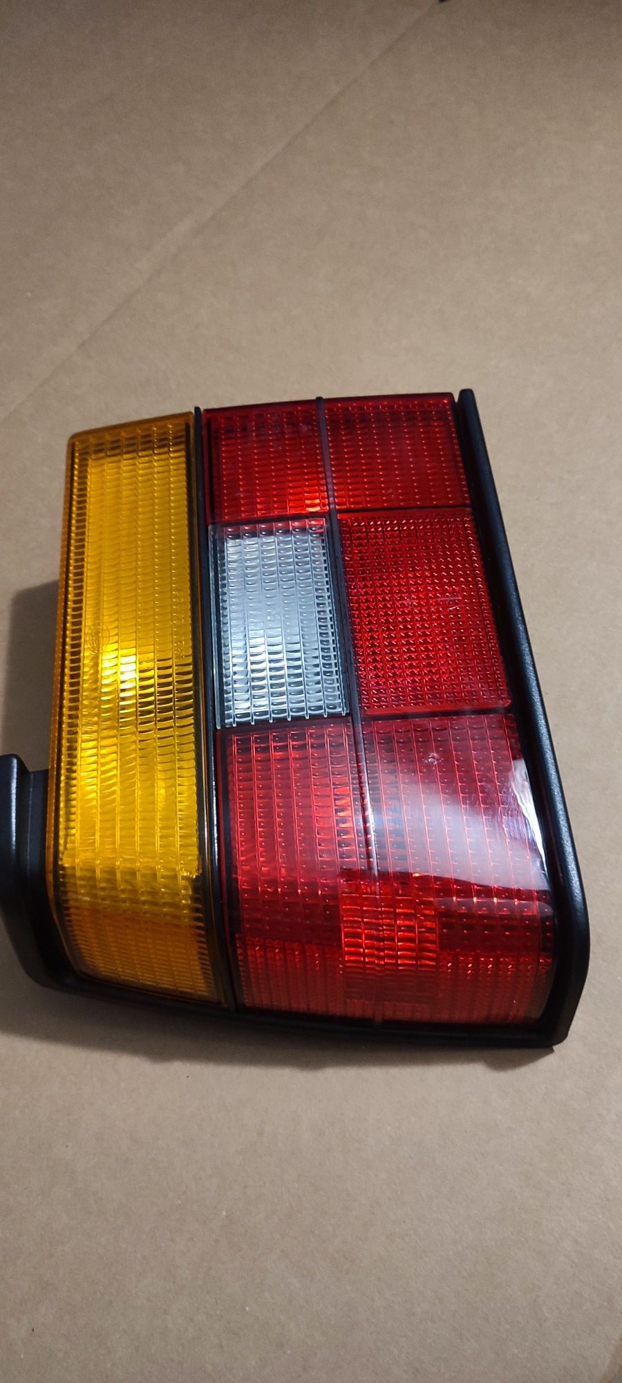 Rarytas Tylne Lampy VW Jetta mk2 USA