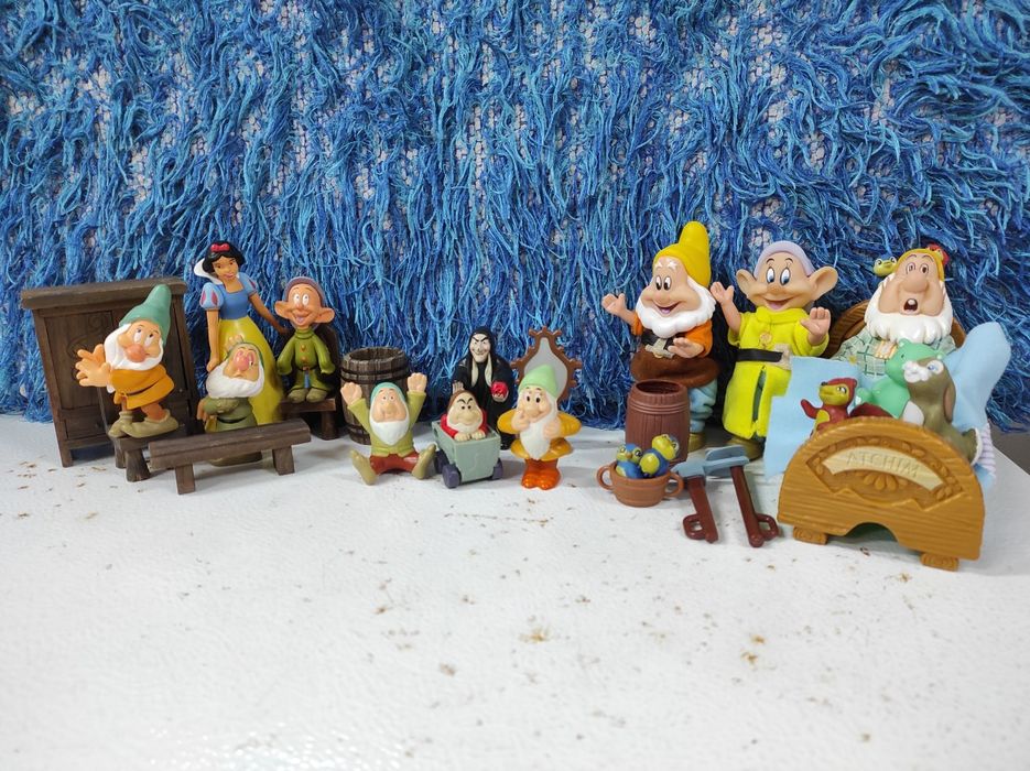 Disney - Branca de Neve (figuras)