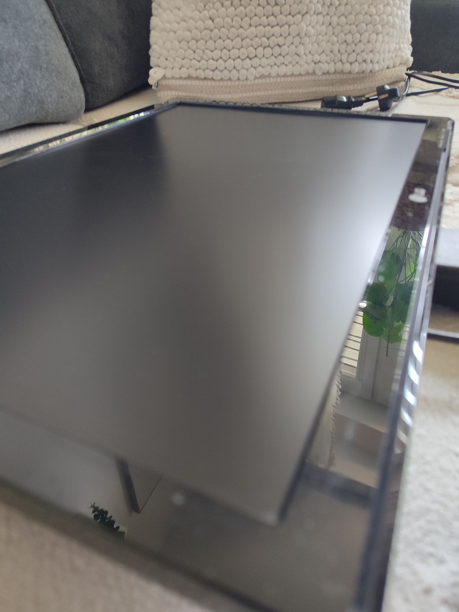 Monitor LG 22" z adapterem HDMI