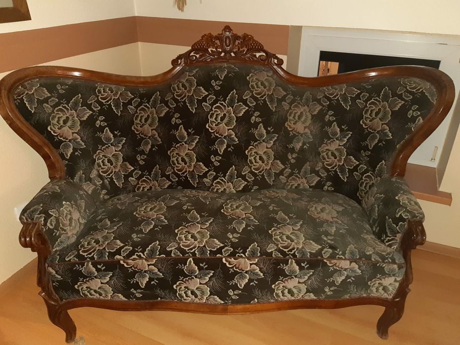 Sofa stylu Ludwik XIX w
