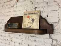Półka wiszaca zdobiona w stylu art deco vintage retro