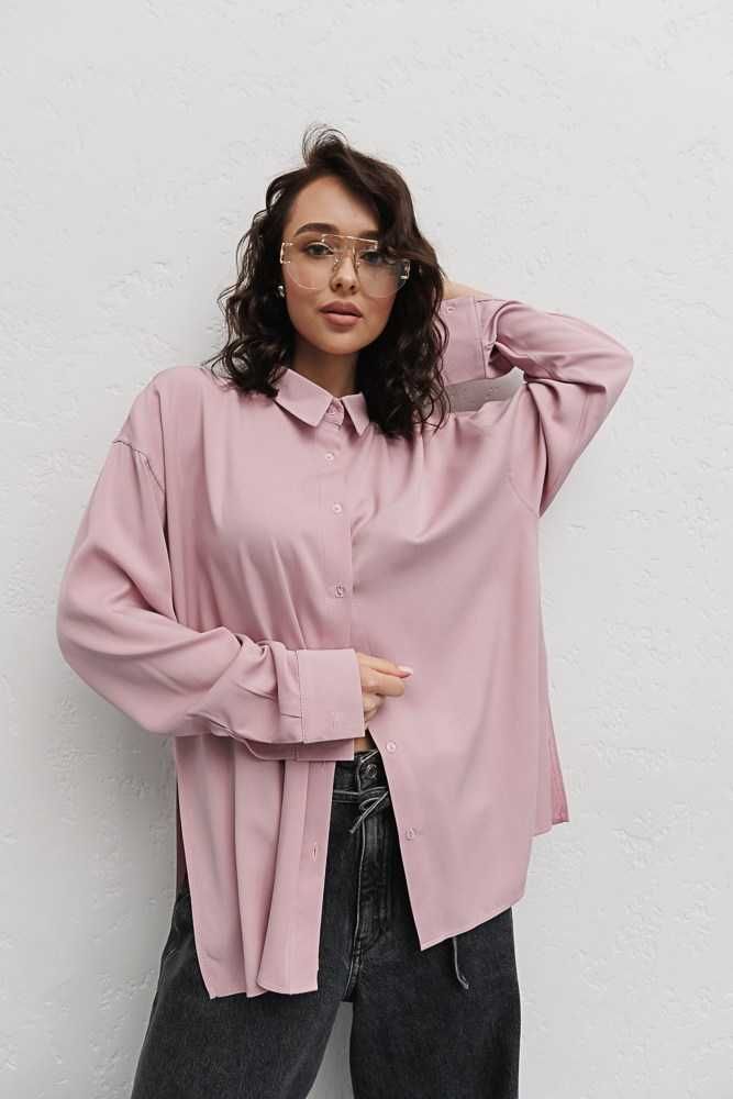 Подовжена жіноча сорочка oversize