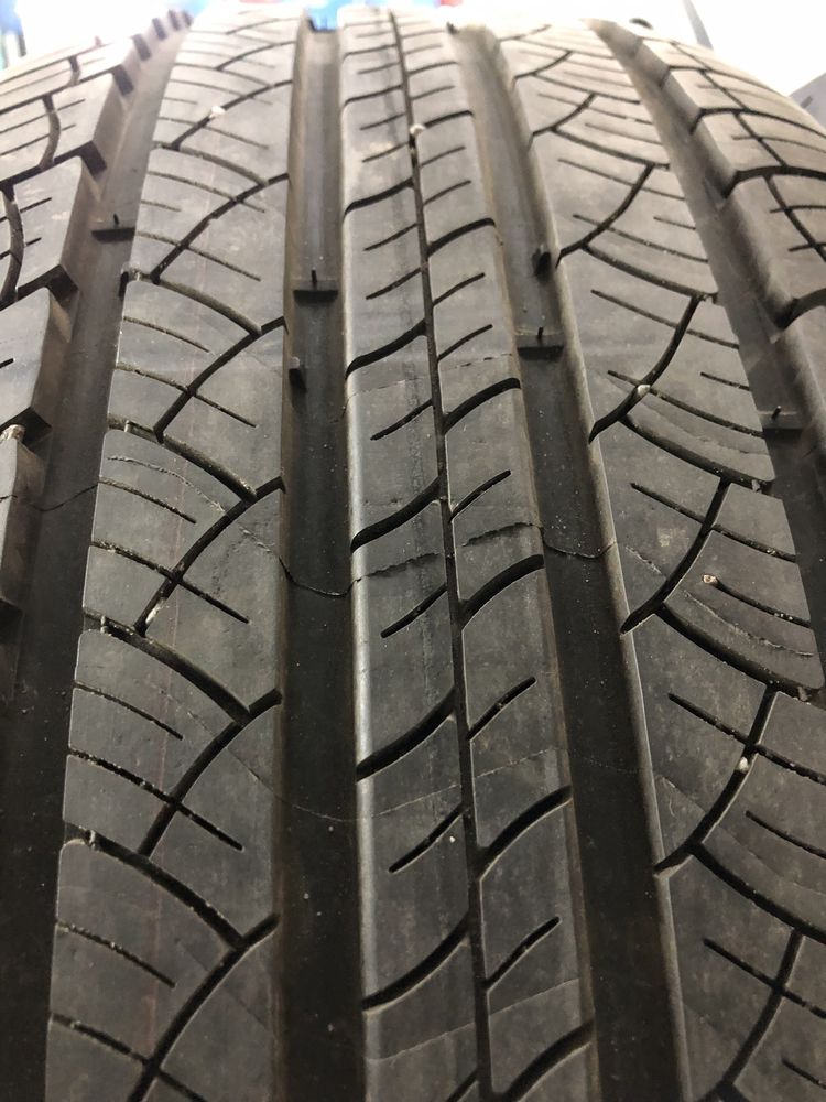 Michelin Latitude Tour HP 235/55 R18 100V