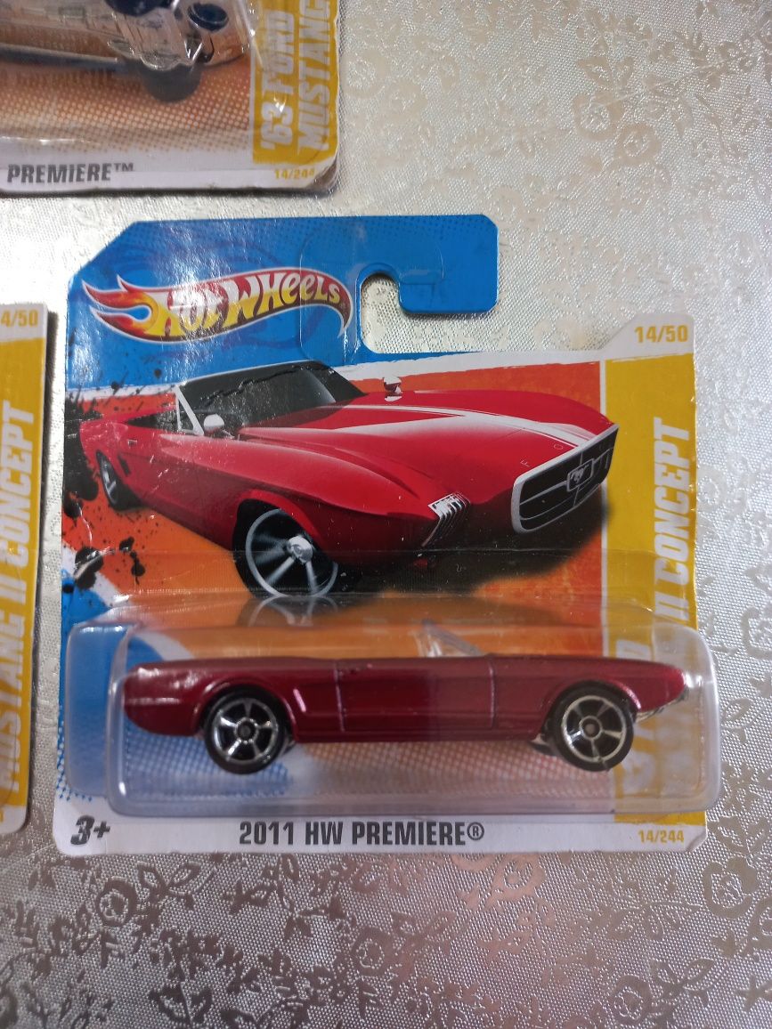 Hot Wheels - Pack 3 - 63 Ford Mustang II Concept