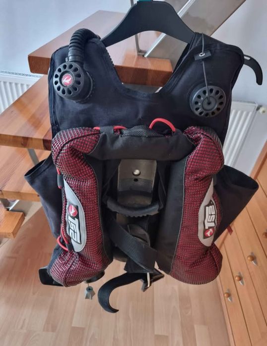 Jacket Tigullio T52 Hover, rozmiar (L) - solidny, włoski